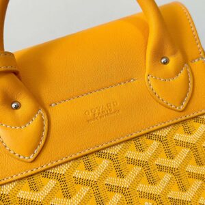 Balo Goyard Mini Mau Vang Sieu Cap Hoa Tiet 23x19cm 2.jpg