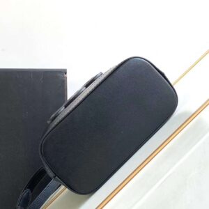 Tui Celine Small Bucket Cuir Triomphe Mini Mau Den Dang Xo 3.jpg