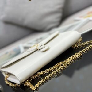 Tui Deo Cheo Nu Dior Bobby Mau Trang Sieu Cap Da Min 21x5x12x4cm 4.jpg
