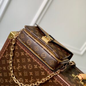 Tui Louis Vuitton LV Metis Mini Monogram Like Auth 21.5×13 7.jpg