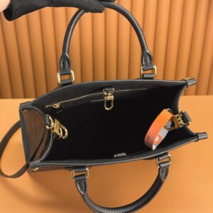 Tui Louis Vuitton LV On The Go PM Tote Bag Replica 11 Mau Den 25cm 5 1.jpg