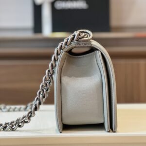 Tui Xach Chanel Boy Medium Replica 11 Khoa Bac Mau Xam 25cm 8.jpg