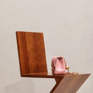 Tui Xach Chanel Classic Nu Mau Hong Quai Xich Gan Chuong Sieu Cap 18cm 2.jpg