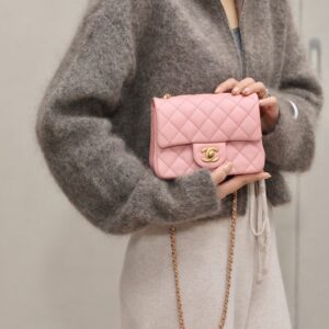 Tui Xach Chanel Classic Nu Mau Hong Quai Xich Gan Chuong Sieu Cap 18cm 8.jpg