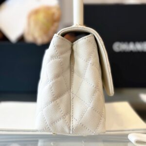 Tui Xach Chanel Coco Mau Trang Da Hat Like Auth Khoa Vang 23cm 16.jpg
