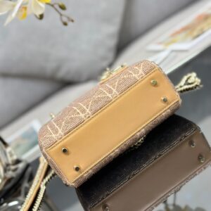 Tui Xach Dior Lady Mau Vang Sieu Cap Dinh Hat Cuom 17x15x7cm 8.jpg