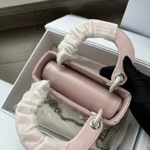 Tui Xach Dior Lady Mini 3 O Rep 11 Cao Cap Mau Hong 17cm 2.jpg