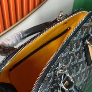 Tui Xach Goyard Alma Vedome Mau Den Sieu Cap Quai Cau Vong 24cm 7.jpg
