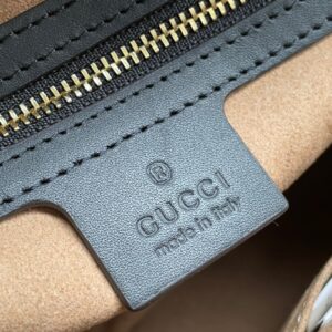 Tui Xach Gucci Padlock Hoa Tiet Logo Gucci Sieu Cap 35x23x14cm 4.jpg