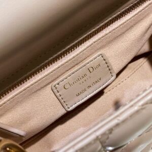 Tui Xach Hang Hieu Dior Lady ABC Mau Hong Nhe Sieu Cap 20cm 7 1.jpg
