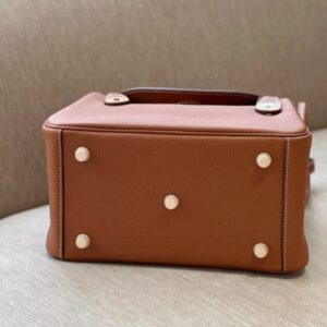 Tui Xach Hermes Lindy Mau Nau Khoa Vang Sieu Cap Size 26cm 3 600x800 1.jpg