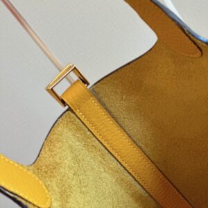 Tui Xach Hermes Picotin 18 Togo Khau Tay Cao Cap Nu Mau Vang 18cm 1 600x800 1.jpg
