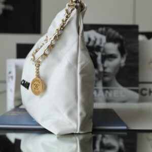 Tui Xach Like Auth Chanel 22 Shopping Nu Chat Da Min Mau Trang 35cm 7.jpg