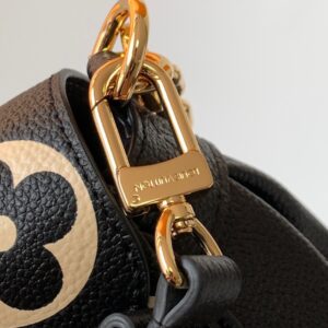 Tui Xach Louis Vuitton LV Favorite Mau Den Sieu Cap 5.jpg