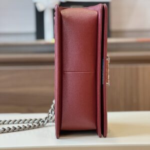 Tui Xach Nu Chanel Boy Medium Rep 11 Hoa Tiet Chu V Mau Do 25cm 3.jpg