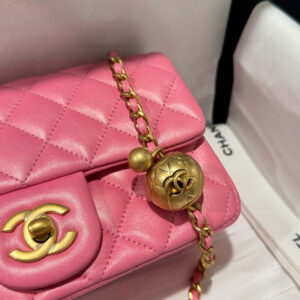 Tui Xach Nu Chanel Classic Chuong Da That Mau Hong Dam Khoa Vang Like Auth 20cm 6.jpg