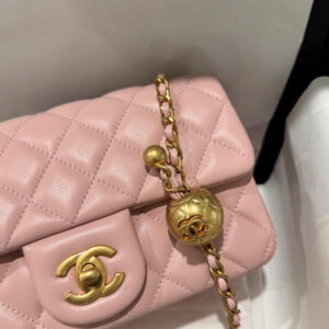Tui Xach Nu Chanel Classic Chuong Like Auth Mau Hong Khoa Vang 20cm 5.jpg