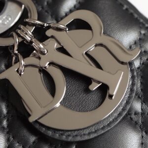 Tui Xach Nu Dior My Lady Like Auth Mau Den Khoa Bac 20x16cm 2.jpg