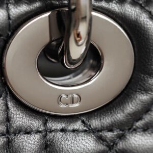 Tui Xach Nu Dior My Lady Like Auth Mau Den Khoa Bac 20x16cm 6.jpg