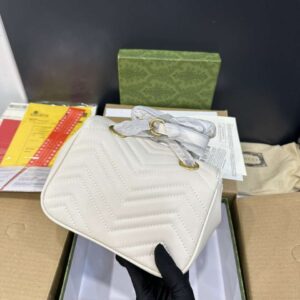 Tui Xach Nu Gucci Marmont Mau Trang Cao Cap 22cm 3.jpg
