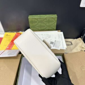 Tui Xach Nu Gucci Marmont Mau Trang Cao Cap 22cm 8.jpg
