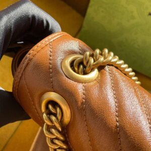 Tui Xach Nu Gucci Marmont Sieu Cap Mau Nau Da Tron 22cm 4 1.jpg