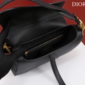 Tui Xach Nu Hang Hieu Dior Saddle Yen Ngua Mau Den 6.jpg