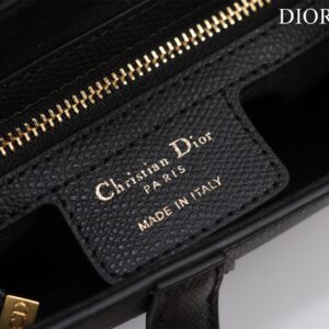 Tui Xach Nu Hang Hieu Dior Saddle Yen Ngua Mau Den 8.jpg