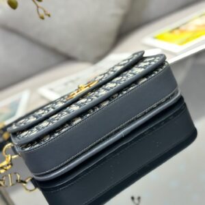 Tui Xach Sieu Cap Dior 30 Montaigne Avenue Hoa Tiet Monogram 22 3.jpg