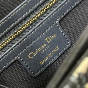 Tui Xach Sieu Cap Dior 30 Montaigne Avenue Hoa Tiet Monogram 22 9.jpg