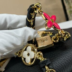 Tui Xach Sieu Cap Louis Vuitton LV Capucines BB Nu Mau Den Da Bo 21x14x8cm 5.jpg