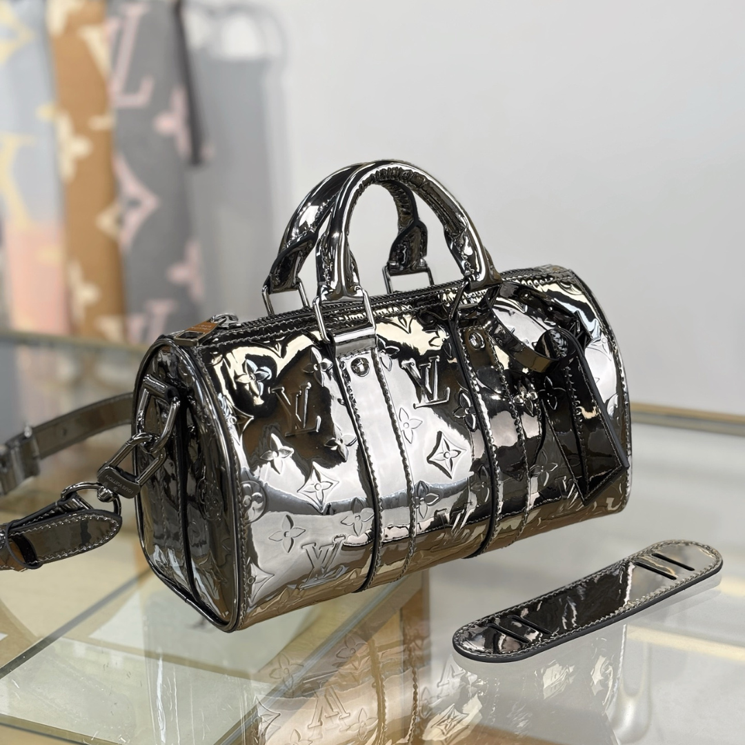 Untitled design 2025 12 28T031437.977.png