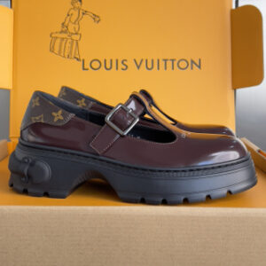 authentic Louis Vuitton Ruby flat Mary Jane loafers