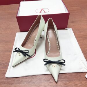 Valentino Women White Leather Pointed Toe Pumps