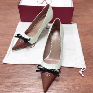 Valentino Women White Leather Brown Bow Detail Pumps